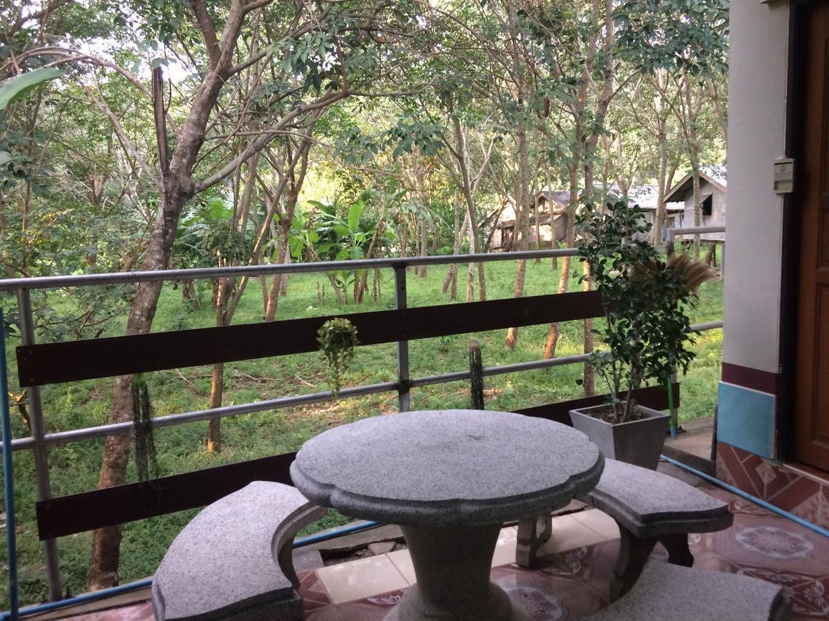 ホテル Hide-In House Ko Lanta エクステリア 写真