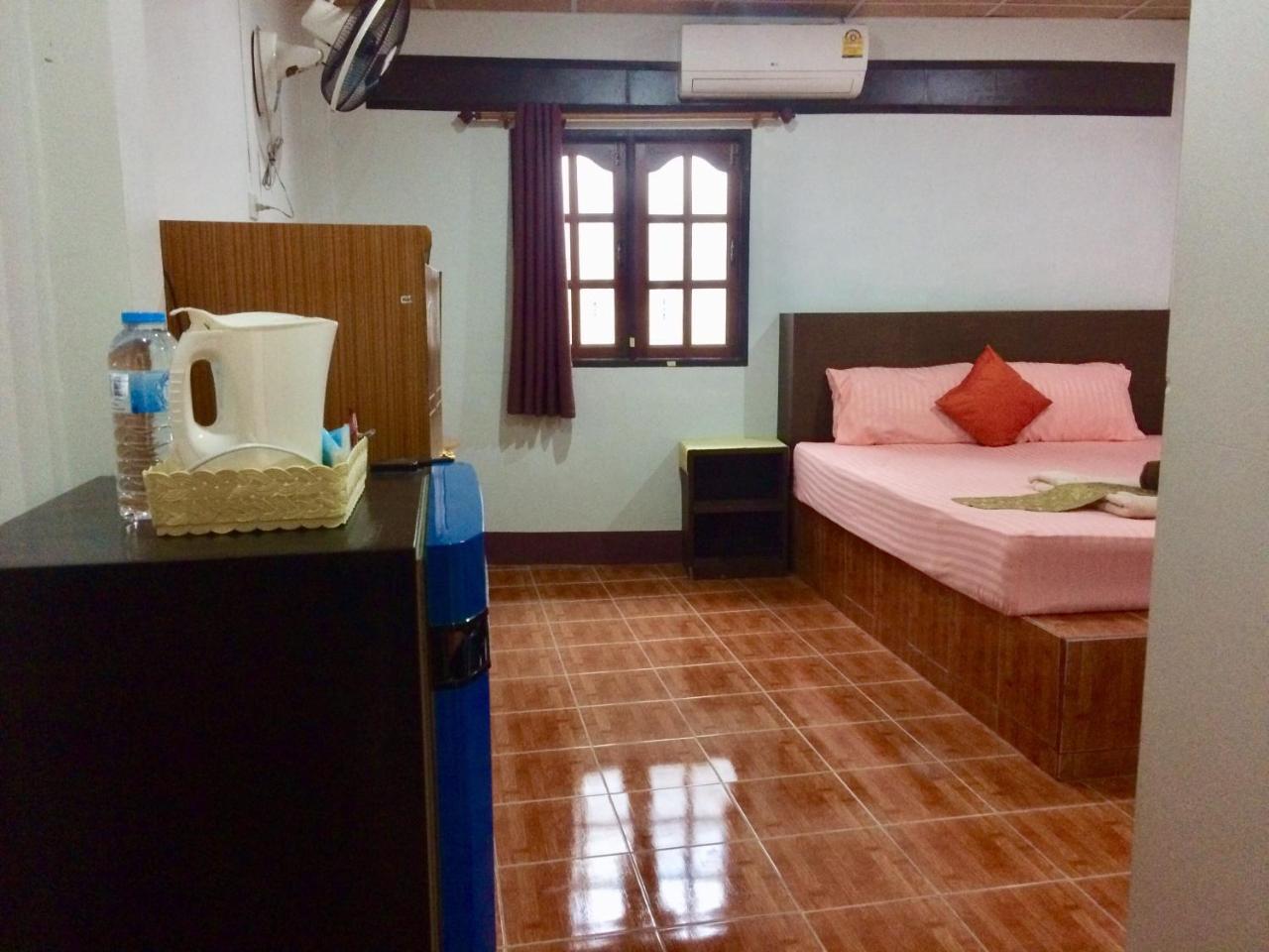 ホテル Hide-In House Ko Lanta エクステリア 写真