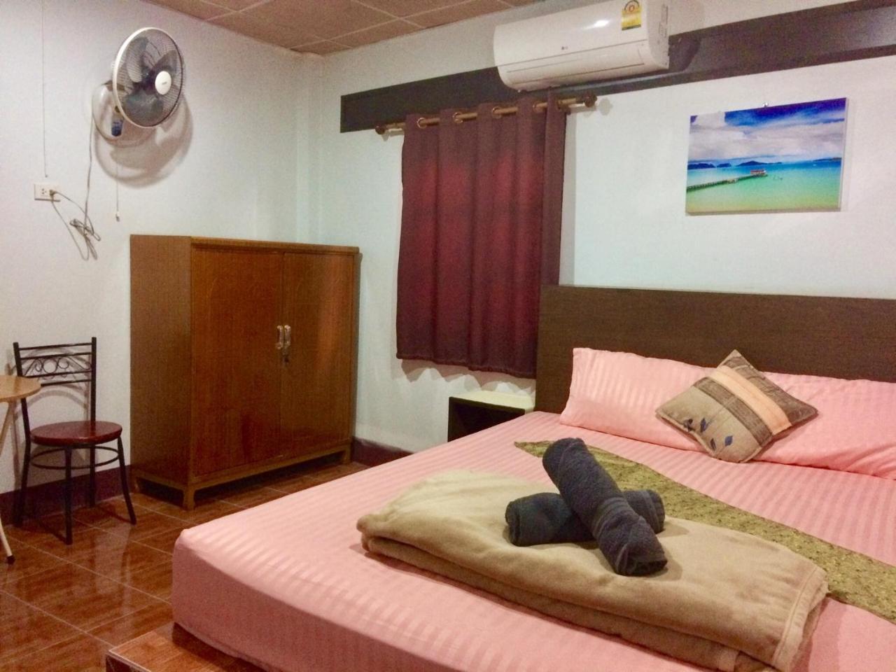 ホテル Hide-In House Ko Lanta エクステリア 写真