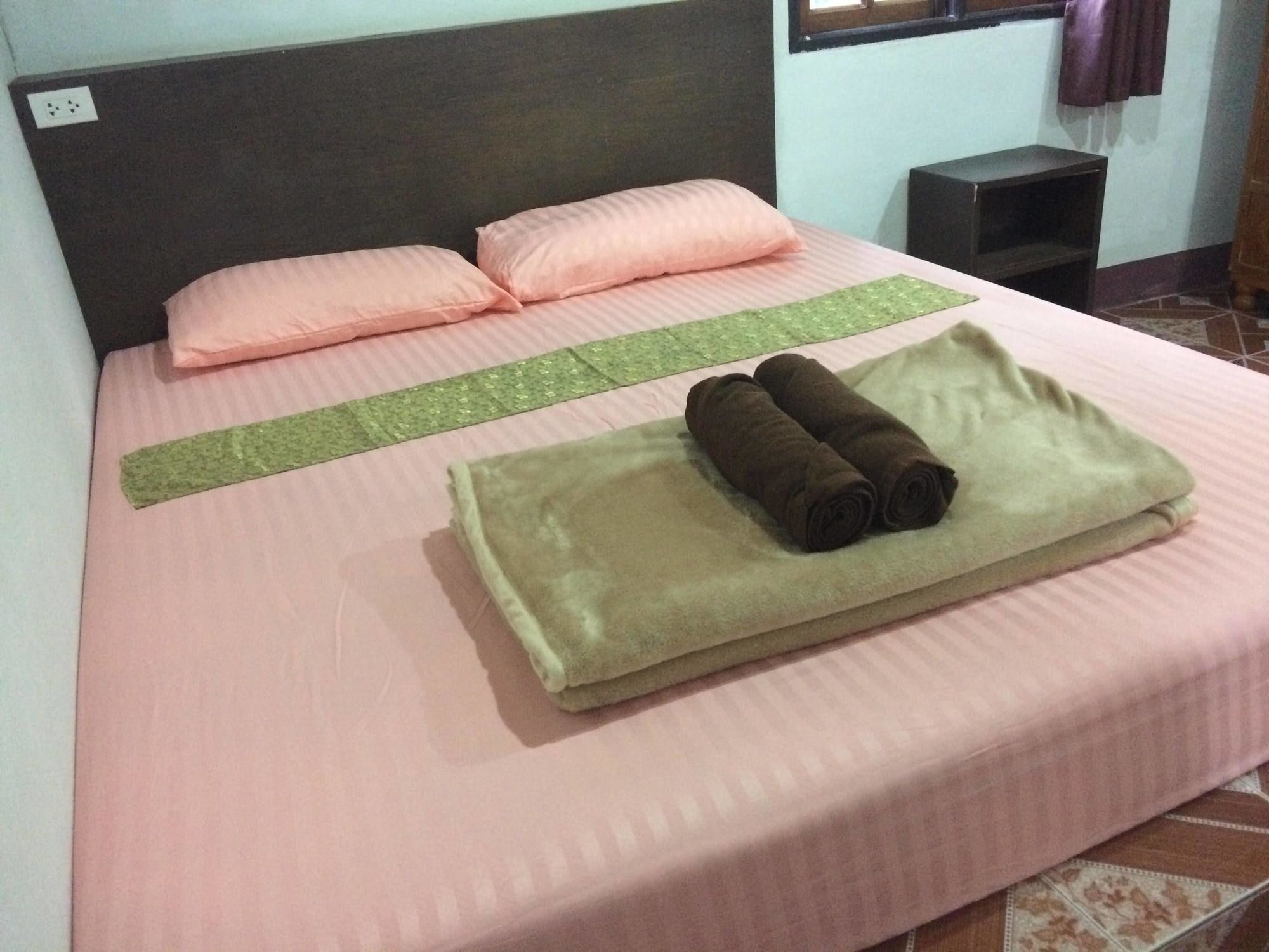 ホテル Hide-In House Ko Lanta エクステリア 写真