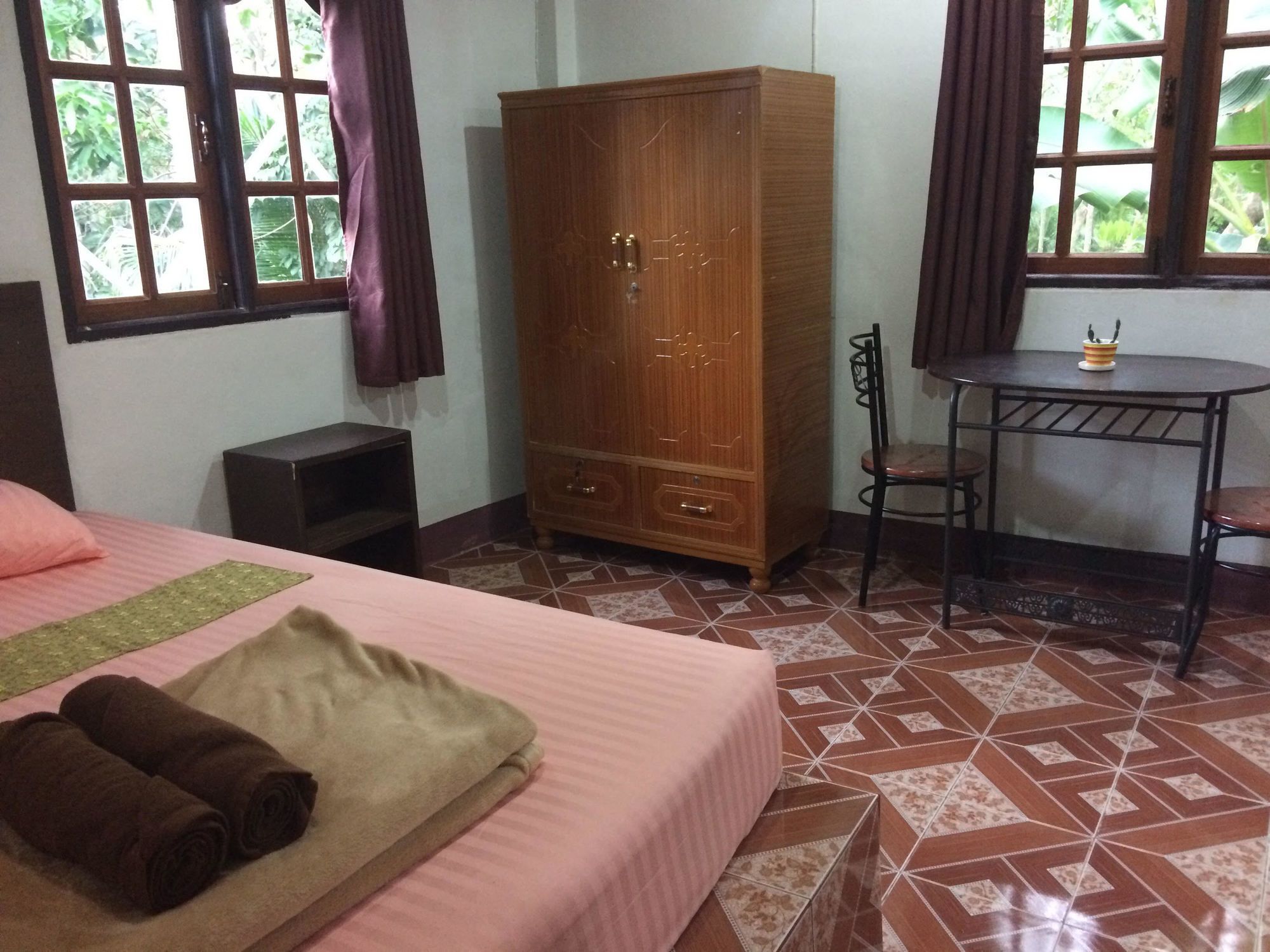 ホテル Hide-In House Ko Lanta エクステリア 写真